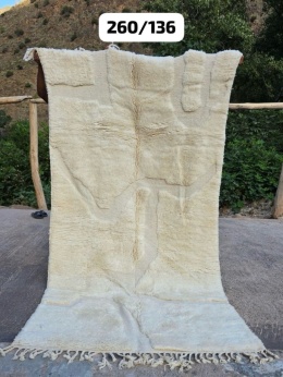 Cream wool Berber rug 1.36/2.60 m