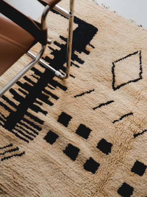 Moroccan wool carpet Nero 1.58/2.12 m