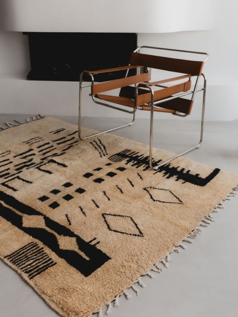 Moroccan wool carpet Nero 1.58/2.12 m